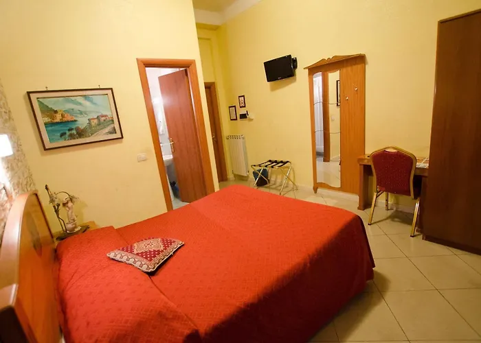 凯鲁比尼酒店 2*