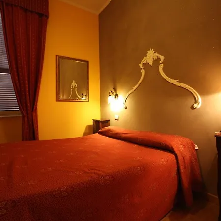 Hotell Cherubini 2*