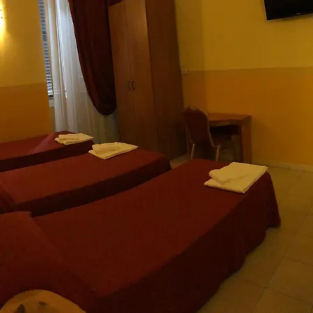 Cherubini Hotell 2*
